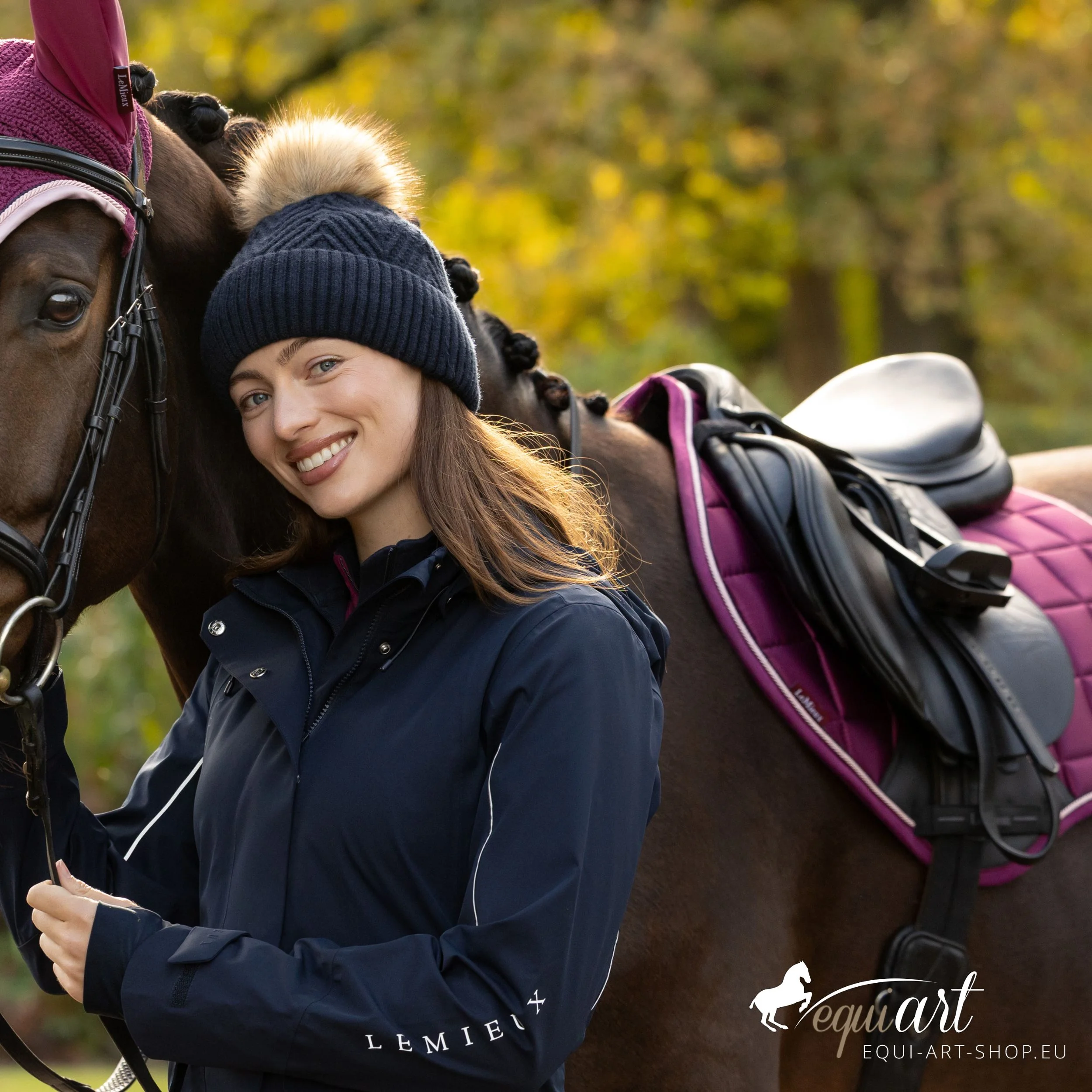 LeMieux Beanie Clara Navy Titelbild