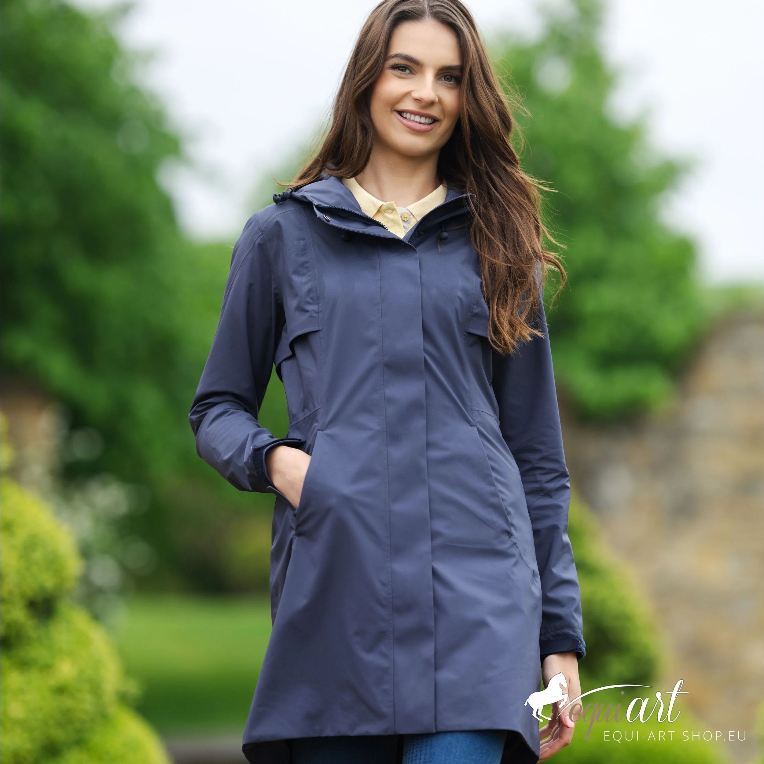 LeMieux Regenmantel Grace Titelbild